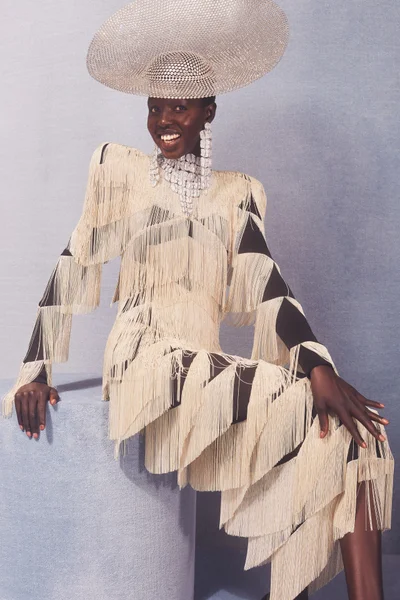 Look 50